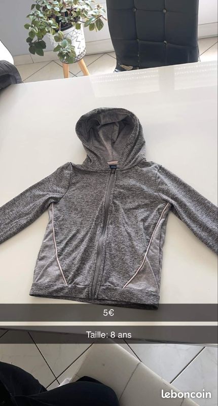 A vendre vêtements (image 1)