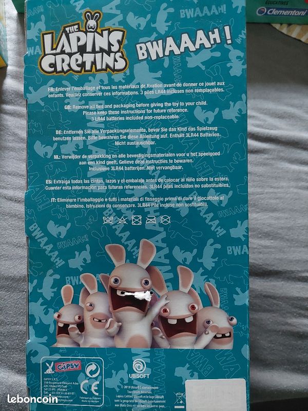 Peluche animee lapin cretin (image 2)
