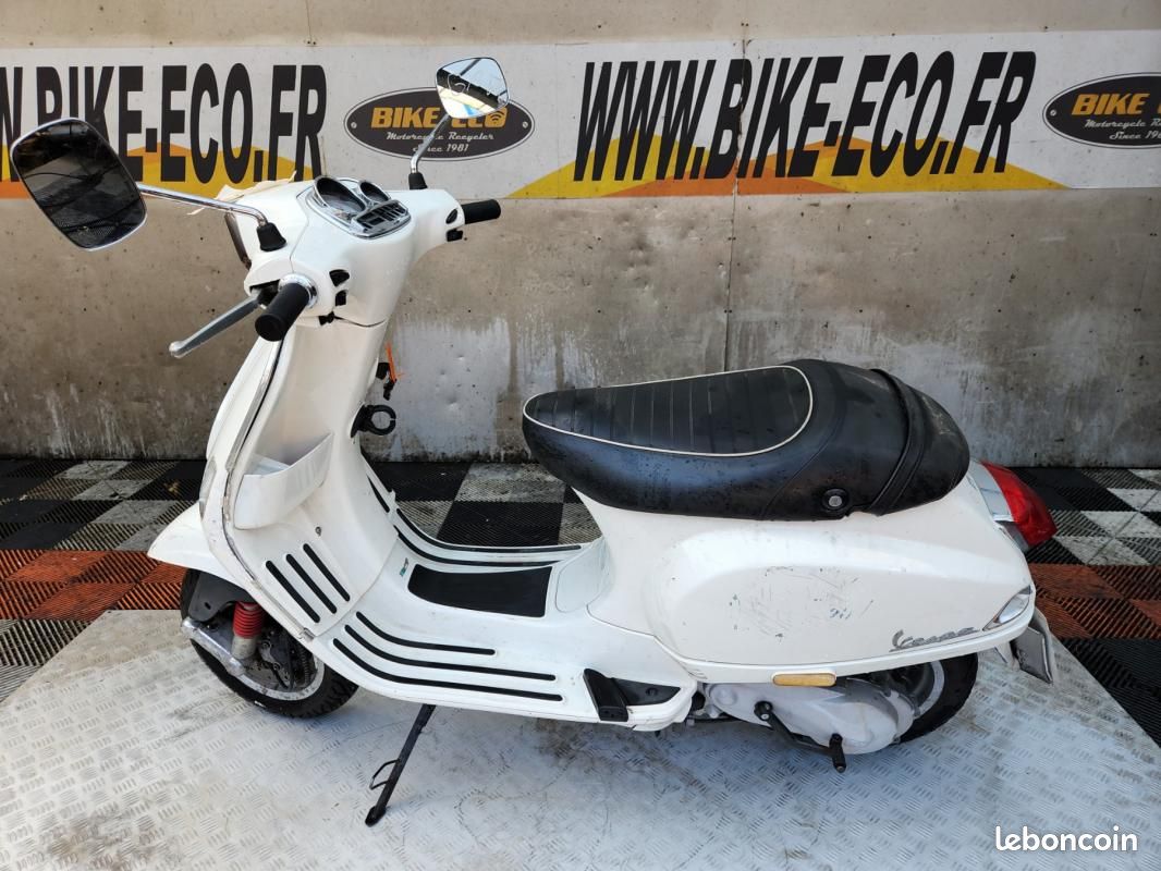 Lx 125 Vespa 50 2012 Piaggio VESPA 50 S 2012 RSV (62419) Motos