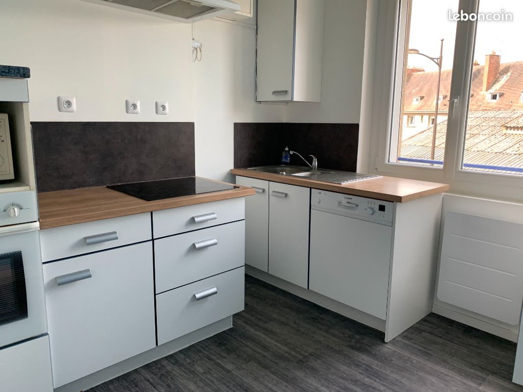 Appartement 3 pièces 54 m² · à Falaise · 54 m² · 590 €