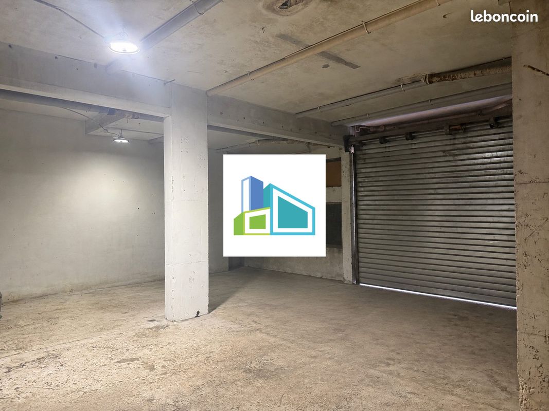 Local 110 m² Toulon (image 1)