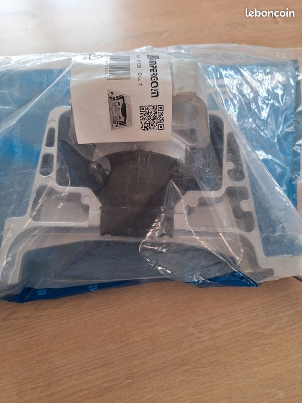 IMPERGOM 37138 Support Moteur - Pièce De Qualité Pour Une Fixation Robuste