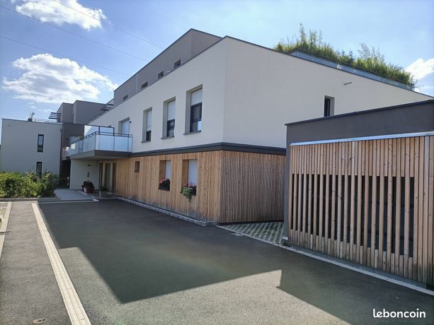 F2 neuf très au calme en 1er étage