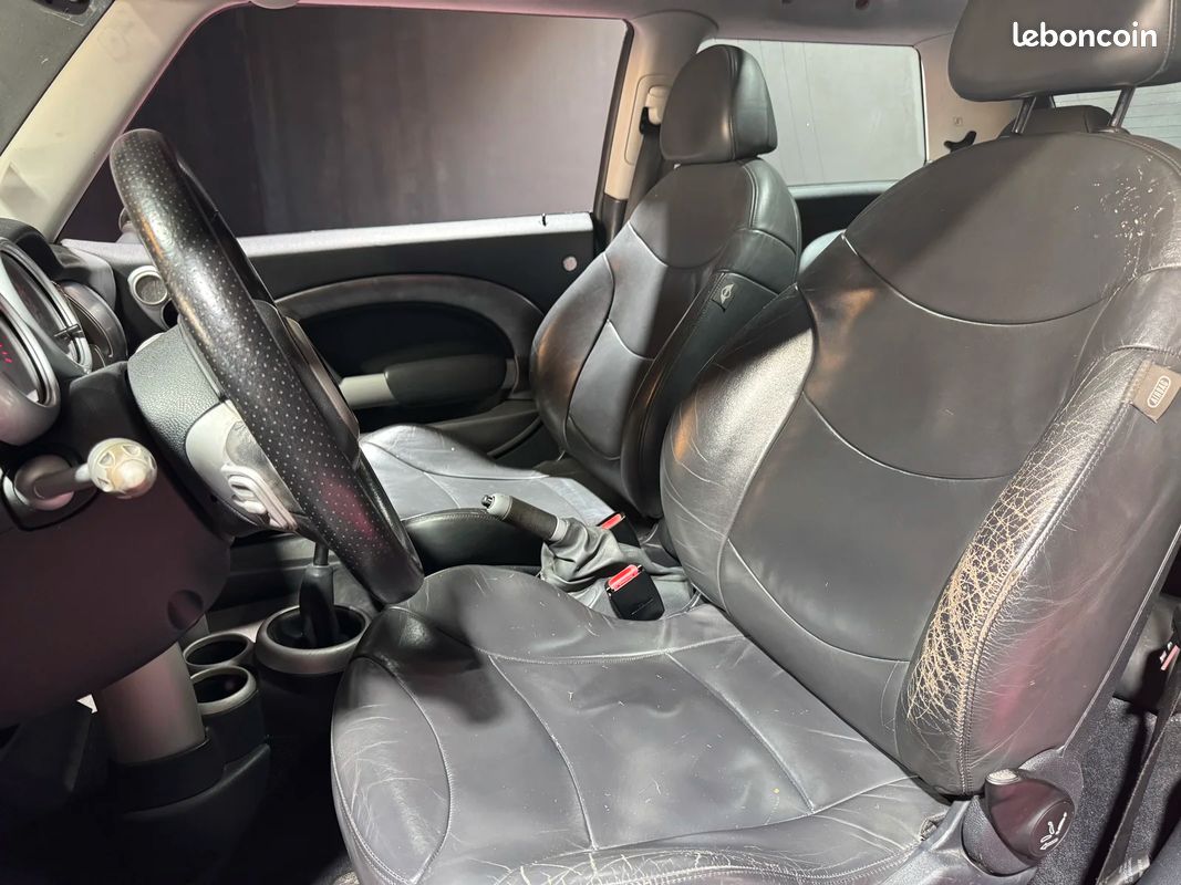Mini MINI Cooper S (R50/53) 1.6 i 16V 163c (image 10)