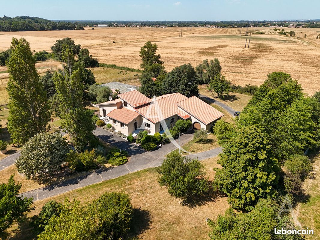 Maison 8 pièces 310 m² · à Muret · 310 m² · 779 000 €