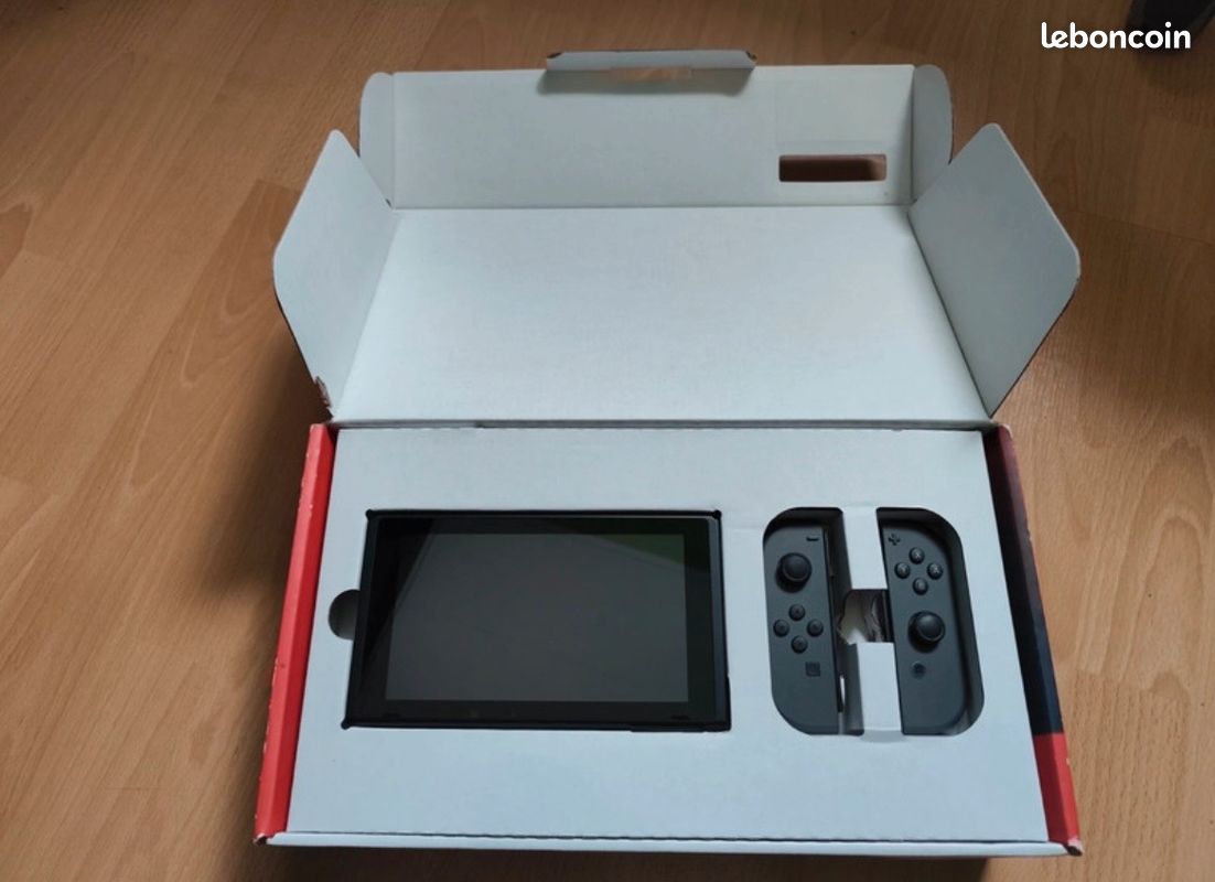 SWITCH BLACK Très bon état avec accessoires (image 4)