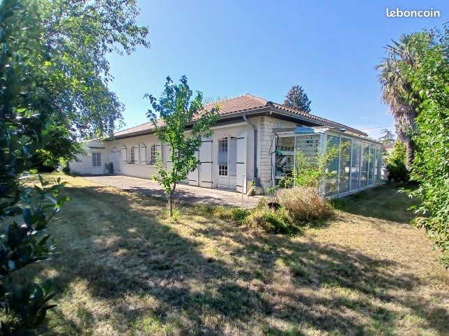 Maison 8 pièces 104 m² · à Mansle-les-Fontaines · 104 m² · 142 500 €