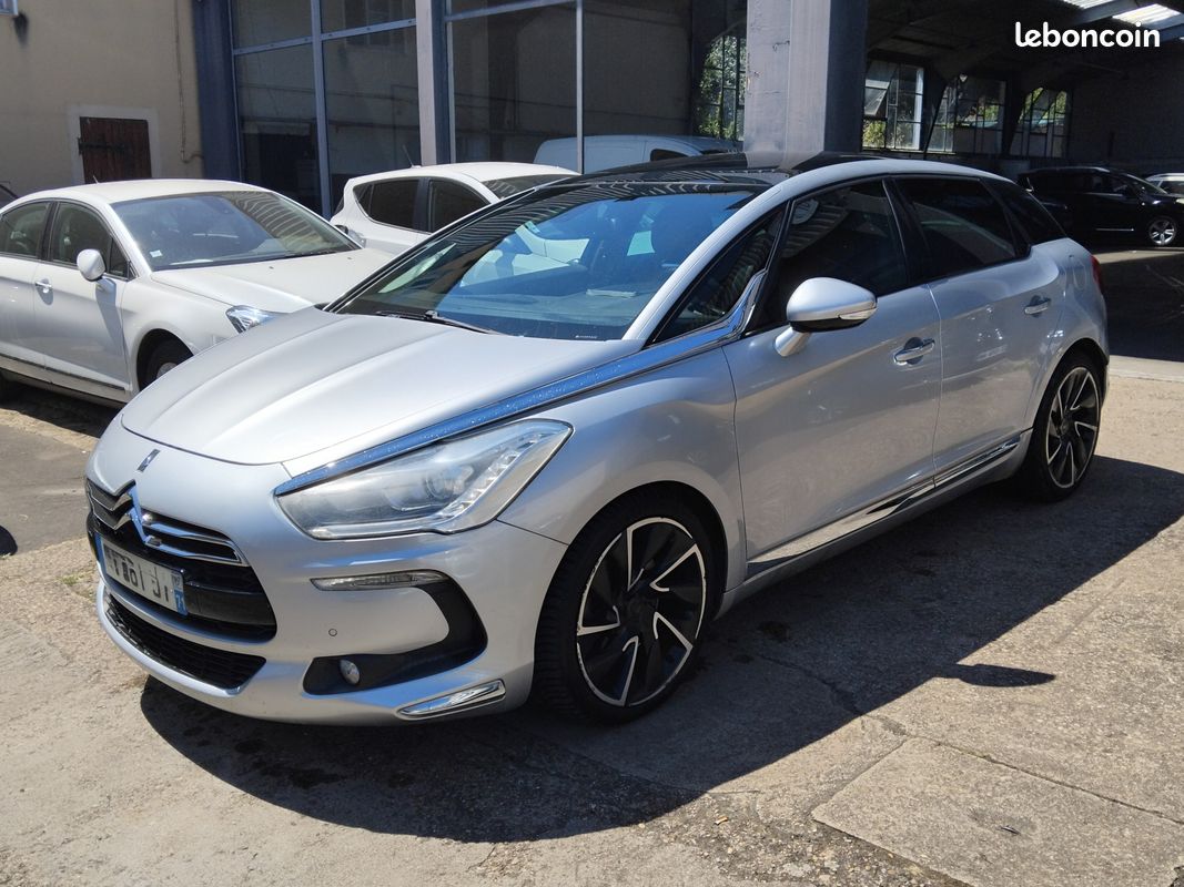 Citroen ds 5 2.0 hdi 160ch so chic - full options - boite automatique - toit panoramique - siege chauffant - (image 1)