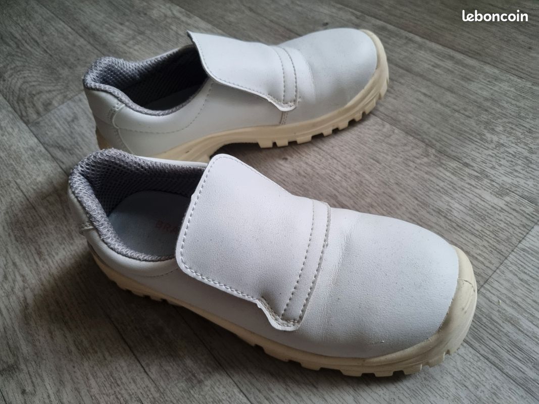 Chaussures sécurité (image 1)