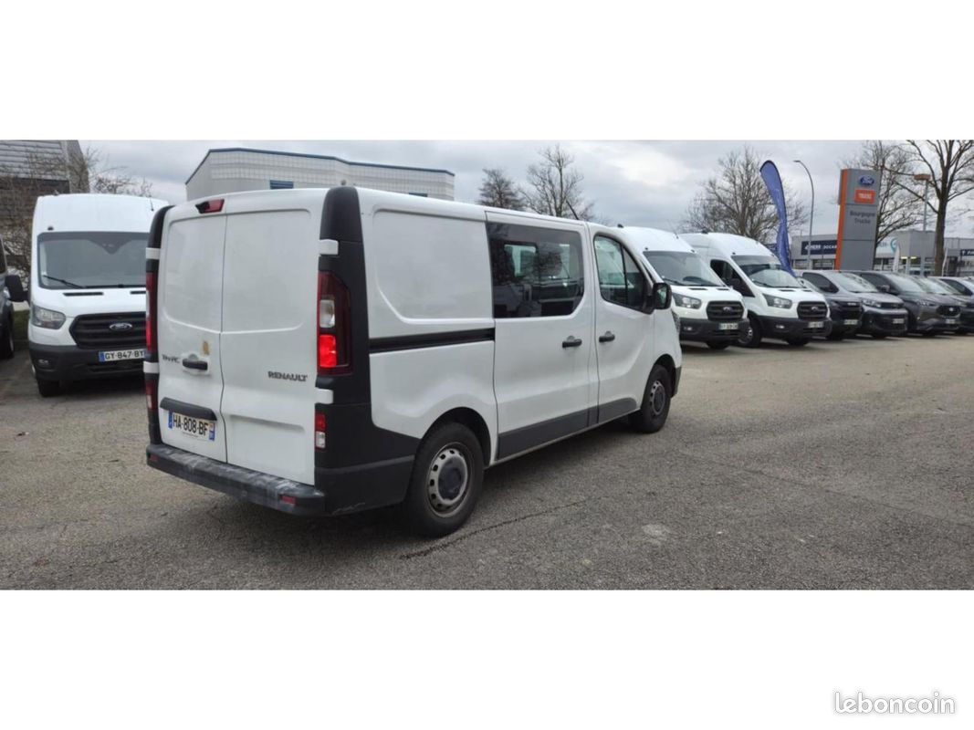 RENAULT TRAFIC L1H1 3000 Kg 2.0 Blue dCi - 130 III CABINE APPROFONDIE Confort (image 6)