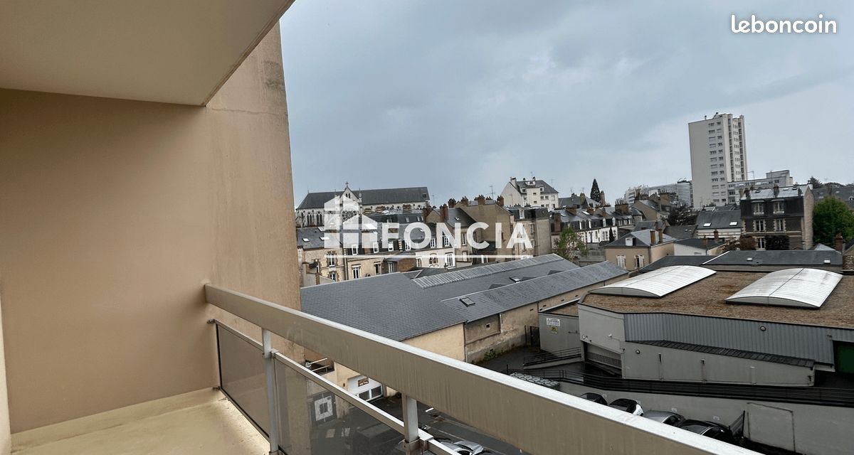 Appartement 1 pièce 31 m² · à Orléans · 31 m² · 468 €/mois