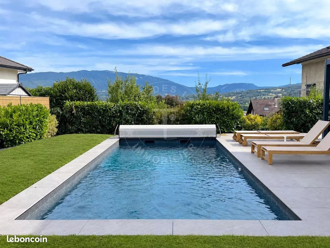 Maison 6 pièces 120 m² · à Lovagny · 120 m² · 845 000 €