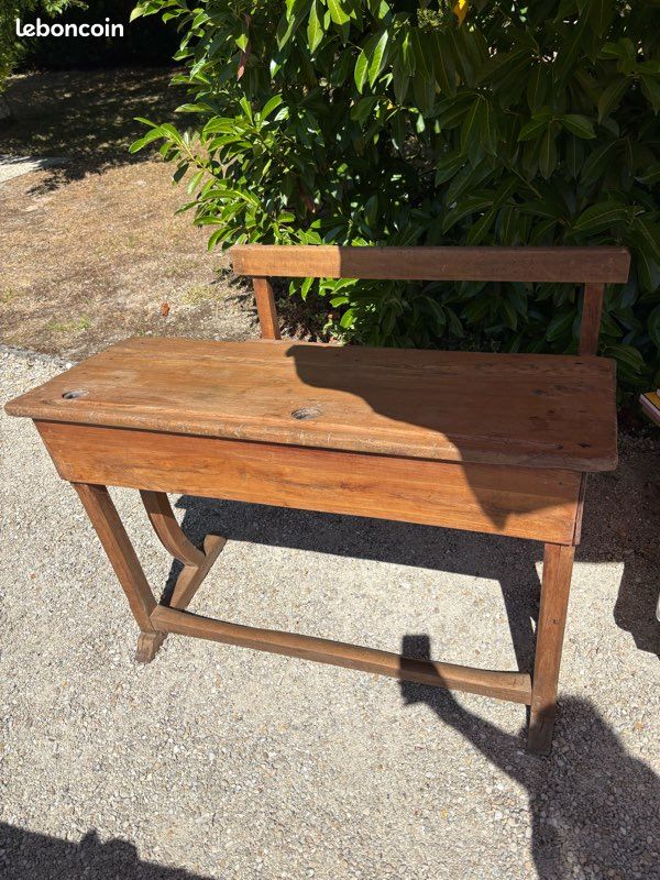 Pupitre en bois (image 3)