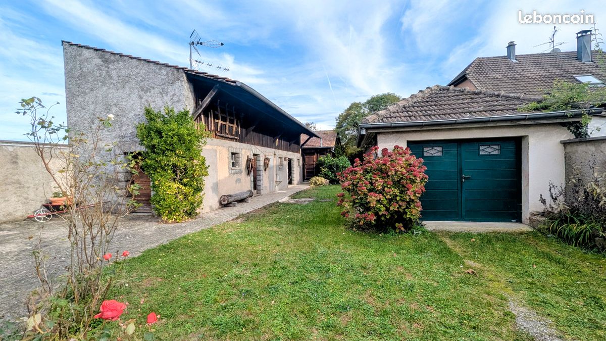 Maison 6 pièces 114 m² · à Sainte-Croix-en-Plaine · 114 m² · 294 000 €