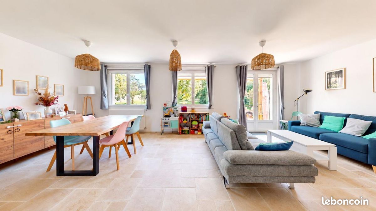 Maison 5 pièces 155 m² · à Meyzieu · 155 m² · 479 000 €