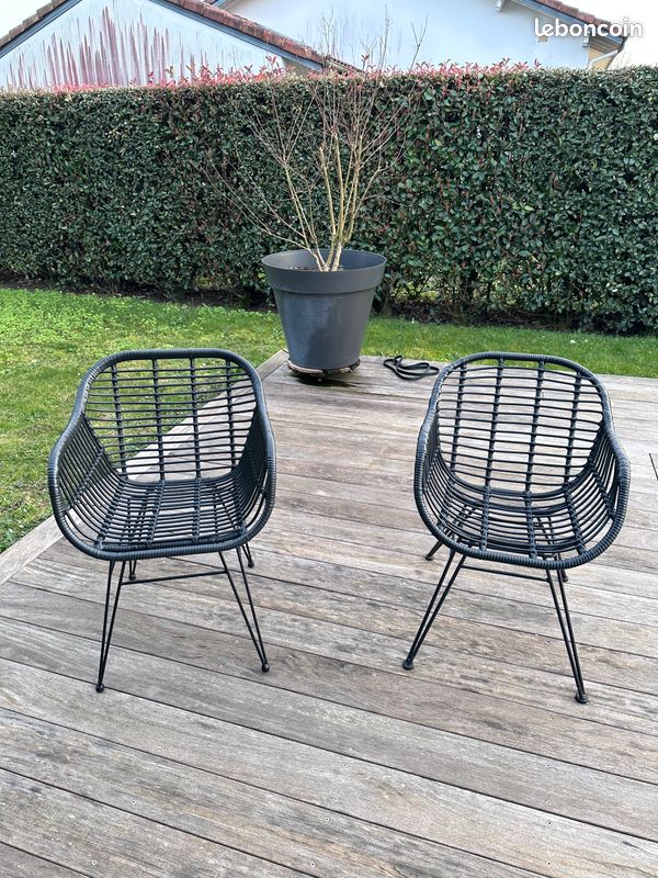 Chaise extérieure (image 2)