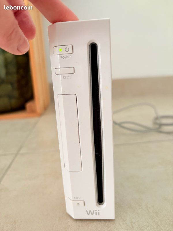 Nintendo Wii (image 3)