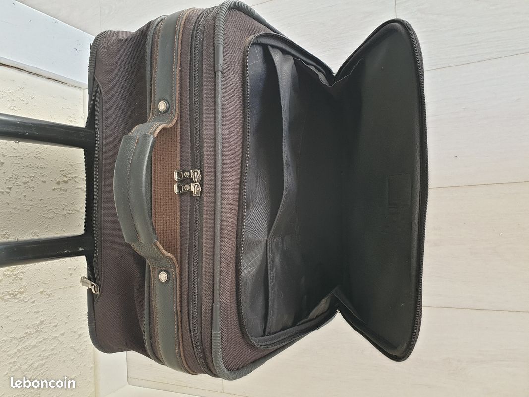 Longchamp Boxford Rolling Business Trolley 16" x 16" Suitcase - valeur d'achat 530 (image 4)