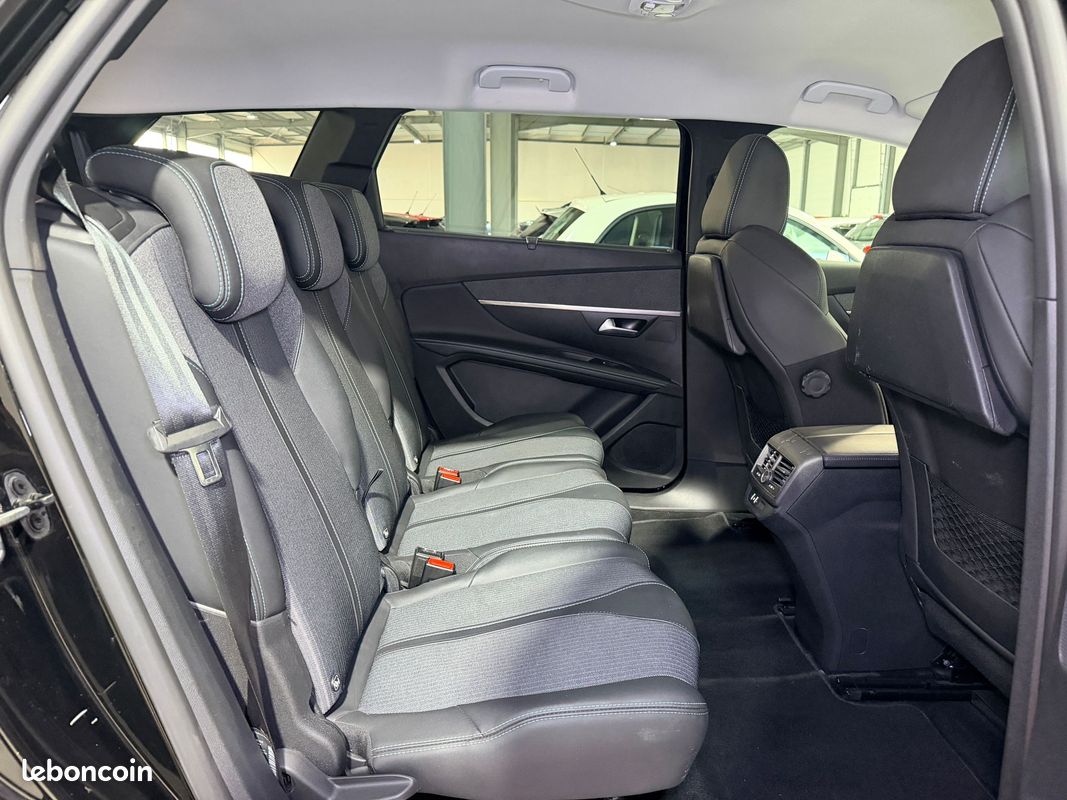 Peugeot 5008 2.0 hdi 180 ch eat 8 allure pack de 1 ere main / carplay / cockpit / hayon electrique / garantie (image 8)