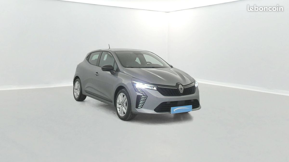 RENAULT Clio E-Tech full hybrid 145 ch GSR2 Evolution (image 7)