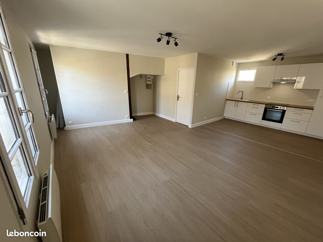 Appartement 3 pièces 58 m² · à Poitiers · 58 m² · 800 €/mois