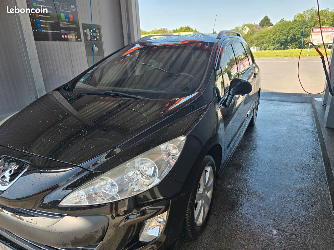 Peugeot 308 très bon état (image 1)