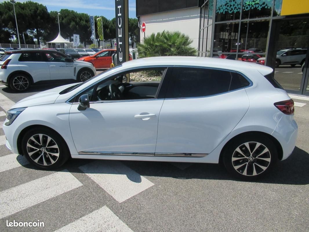 Renault Clio V E-Tech full hybrid 145 Techno (image 9)