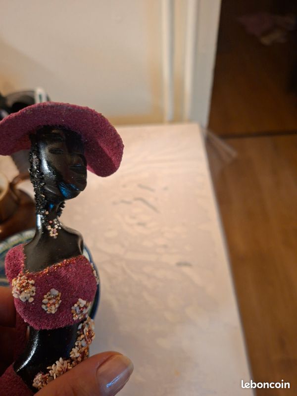 ​Statuette "Élégance Cubaine" – L’âme des Caraïbes (image 5)