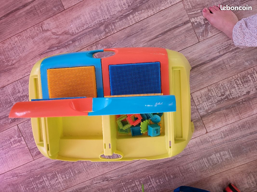 Table jeu (image 1)