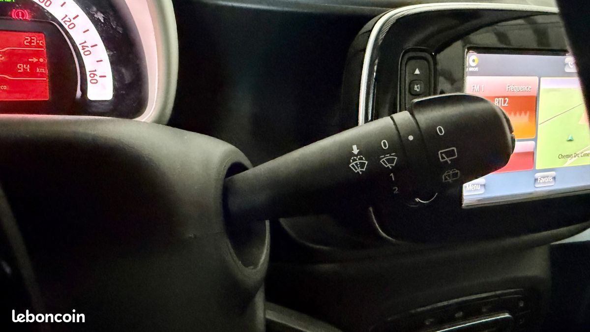 Smart fortwo electric pure 17.6kwh (image 22)