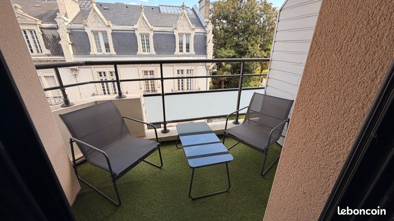 Appartement T2 meublé avec balcon et parking fermé (image 3)