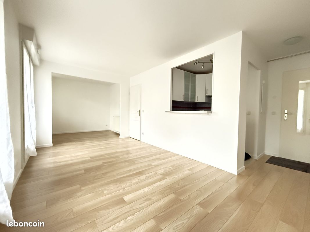Appartement 1 pièce 36 m² · à Saint-Germain-lès-Corbeil · 36 m² · 143 600 €