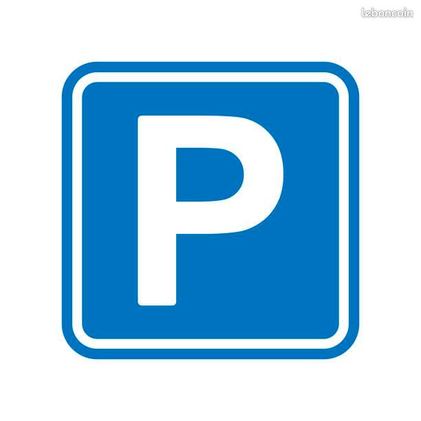 Garage Voiron · 100 €/mois