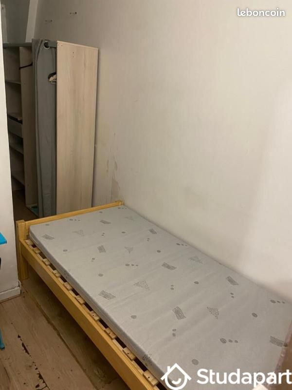 Appartement 1 pièce 9 m² · à Paris · 9 m² · 750 €/mois
