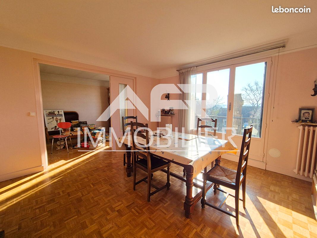 Maison 5 pièces 100 m² · à Chatou · 100 m² · 569 000 €
