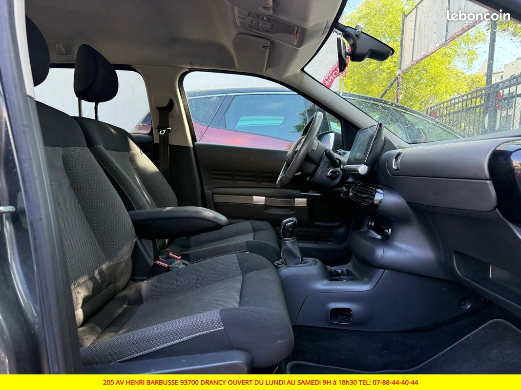 CITROEN C4 CACTUS 1.2 thp 110 SS Shine (image 9)