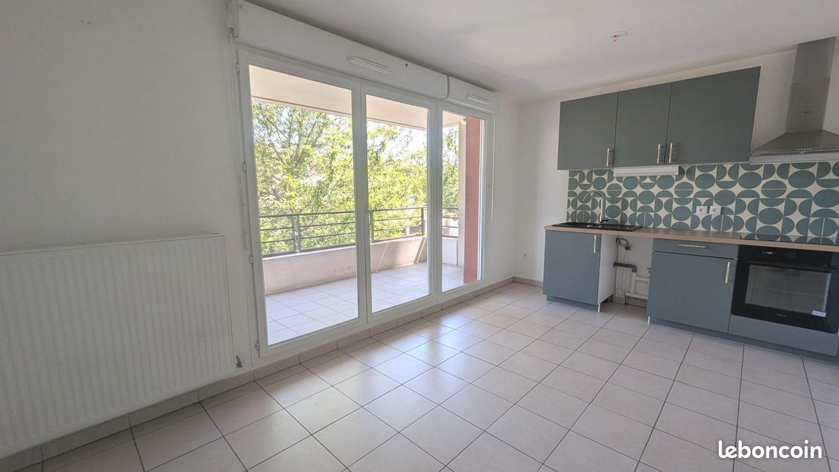 Appartement 3 pièces 57 m² · à Clermont-Ferrand · 57 m² · 820 €