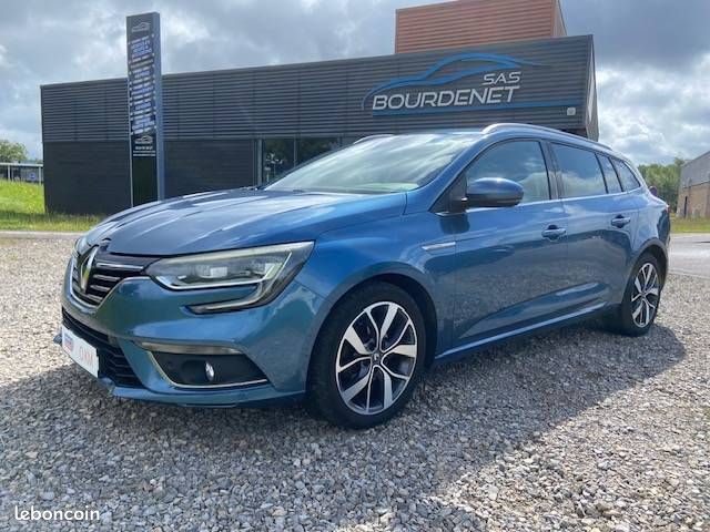 Renault megane iv estate tce 130 zen 2016 (image 2)