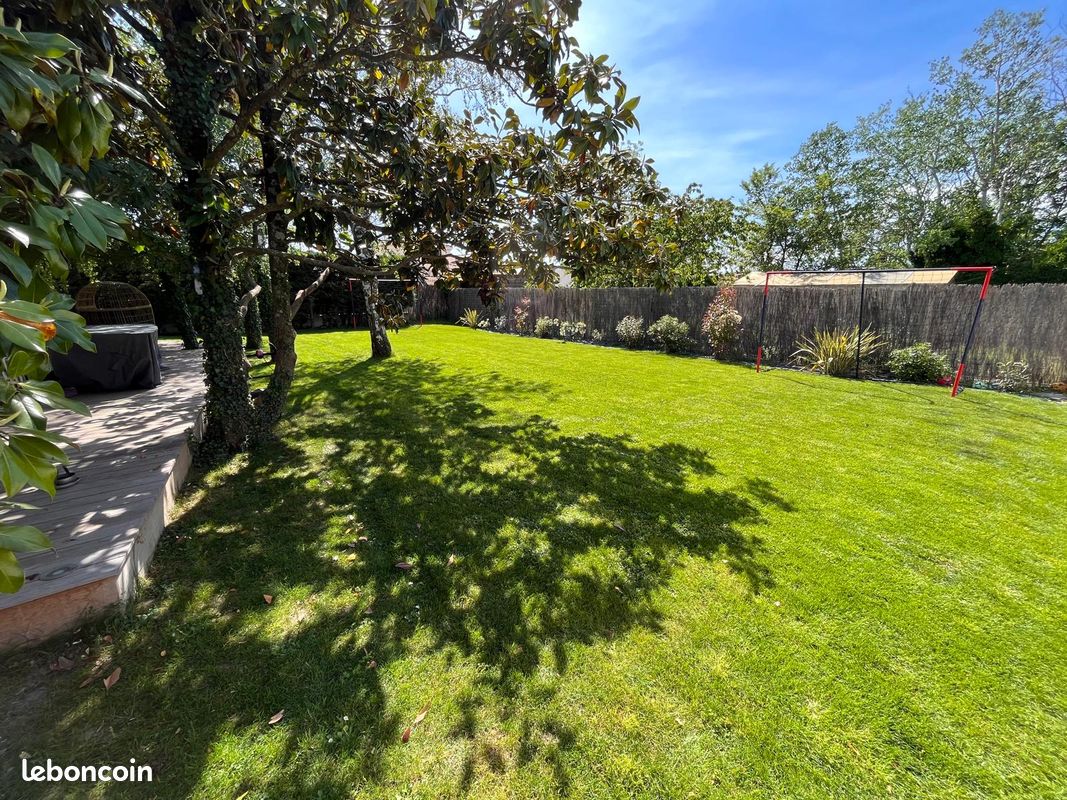 Maison 5 pièces 177 m² · à Montélier · 177 m² · 686 000 €