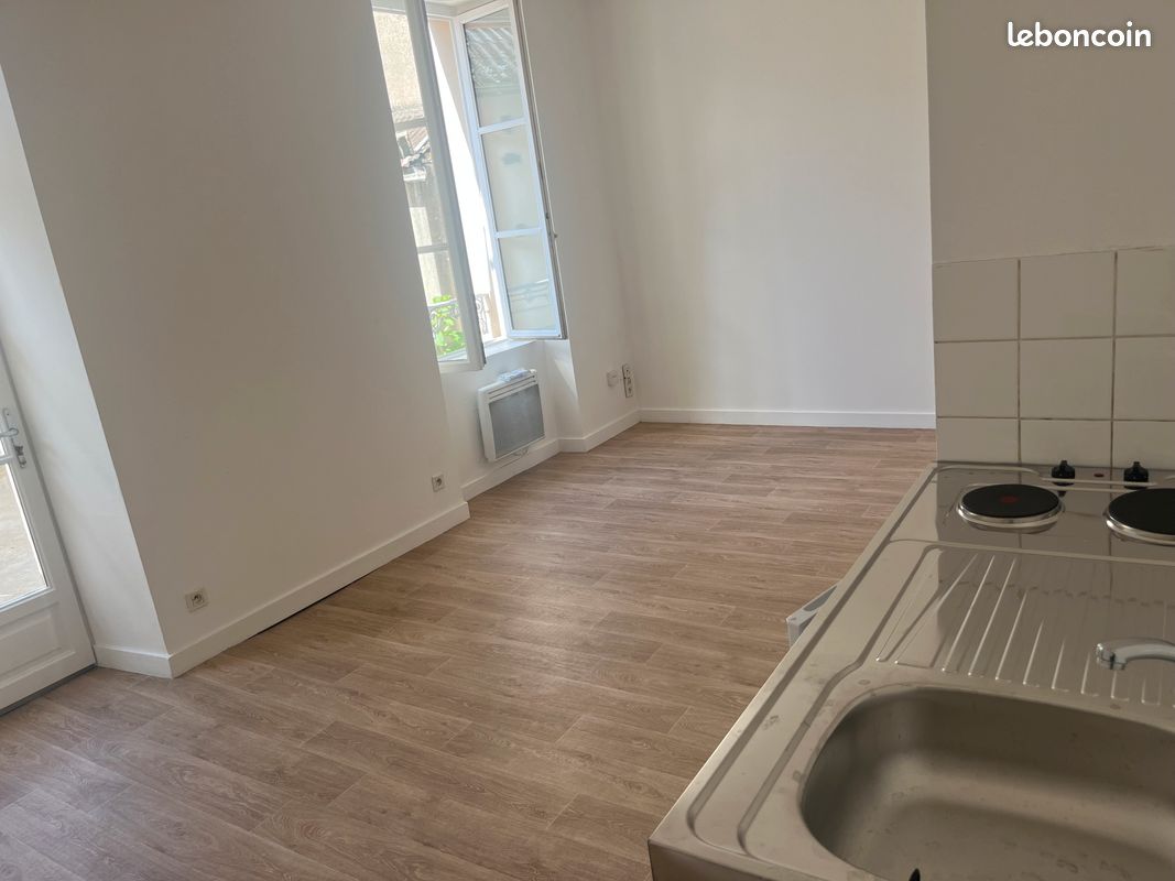 Appartement 2 pièces 40 m² · à Châteauroux · 40 m² · 430 €