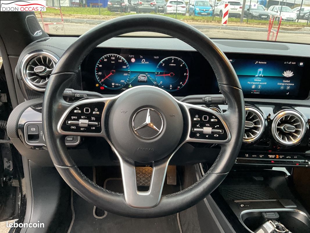 MERCEDES CLA SHOOTING BRAKE 200 d 8G-DCT AMG Line (image 19)