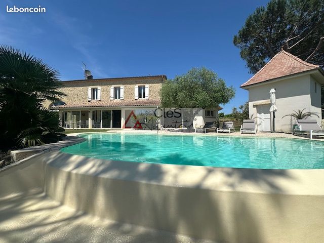 Maison 9 pièces 309 m² · à Langon · 309 m² · 549 000 €