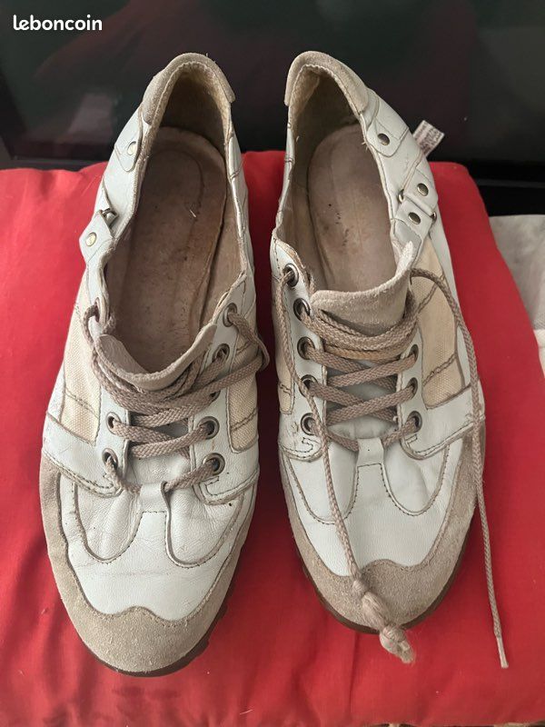 CHAUSSURES nombreuses (image 17)