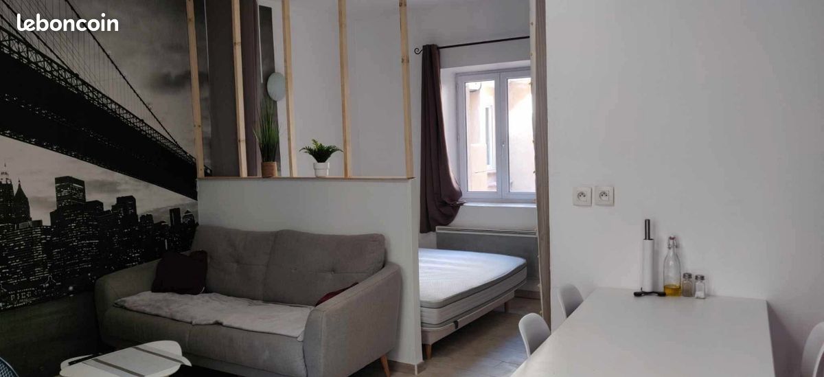 Appartement 1 pièce 27 m² · à Nîmes · 27 m² · 500 €