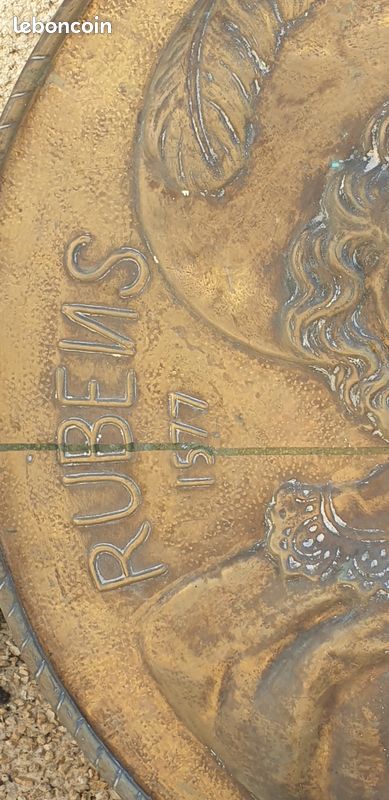 Ancienne Plaque Arrière De Manche En Laiton – Époque F139 – 6,5 Cm – Antiquité