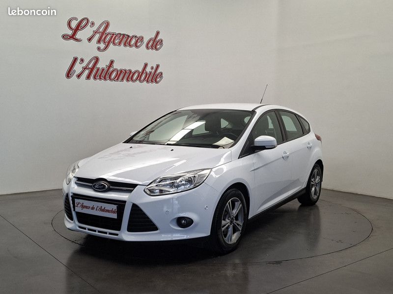 Ford FOCUS 1.0 scti 125 ch 1ère main / Clim Auto / Régulateur / Radar / Bluetooth / (image 1)