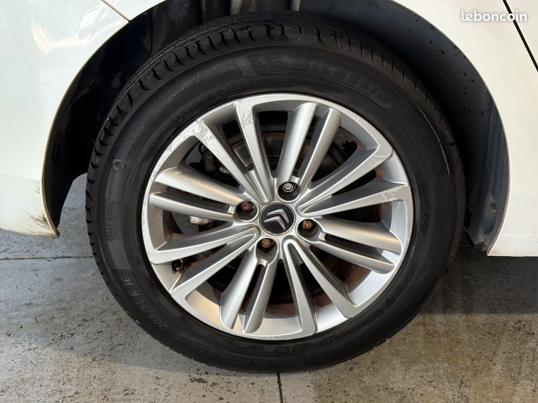 CITROEN C4 1.6 120ch MILLENIUM - 2013 - 99 000 km - Suivi complet - Première main (image 30)