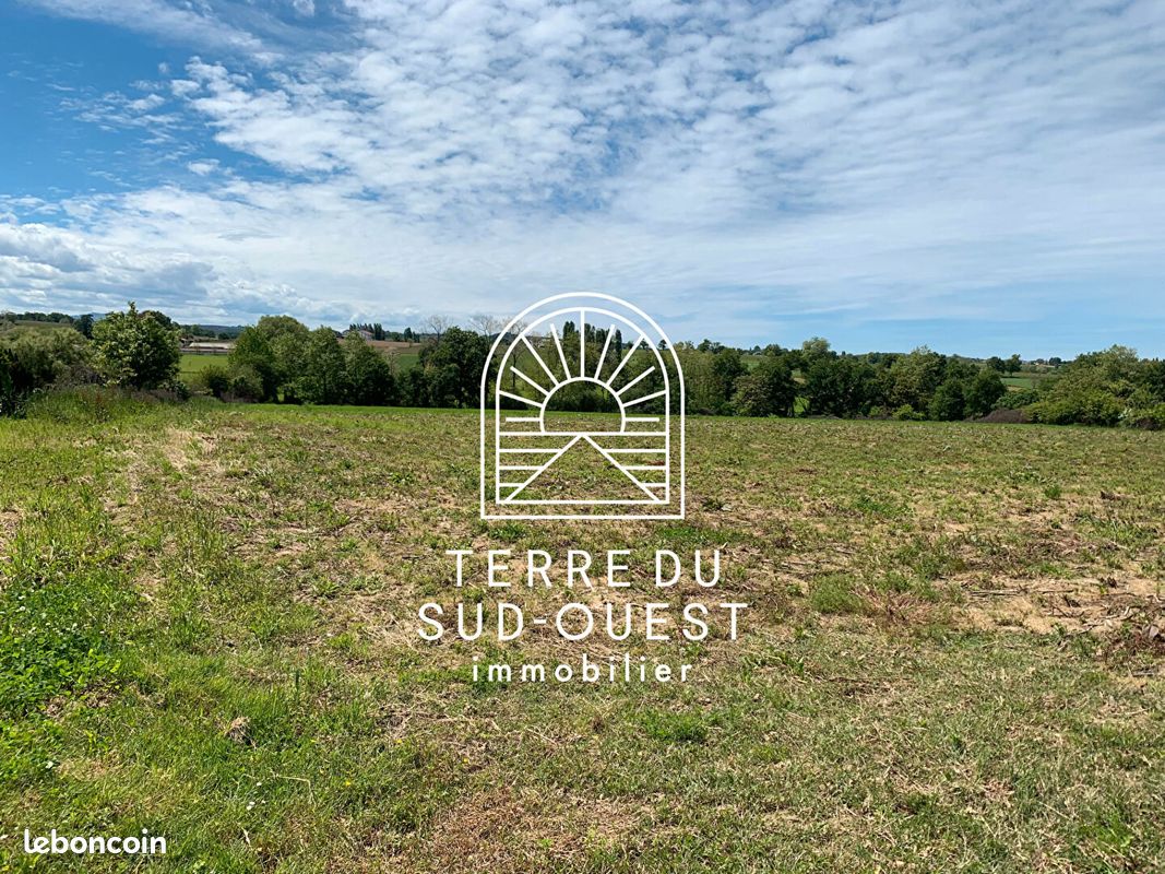 Terrain 1500 m² · à Saint-Palais · 1 500 m² · 52 800 €