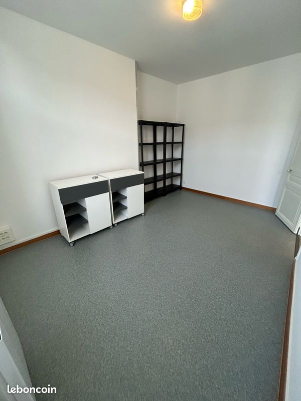 Appartement a louer chatellerault - 3 pièce(s) - 73 m2 - Surfyn