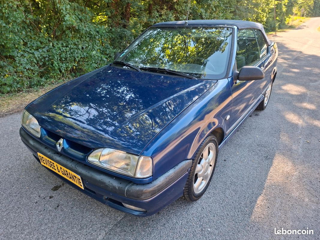 RENAULT 19 CABRIOLET 1.8 i 95 Ch (image 2)